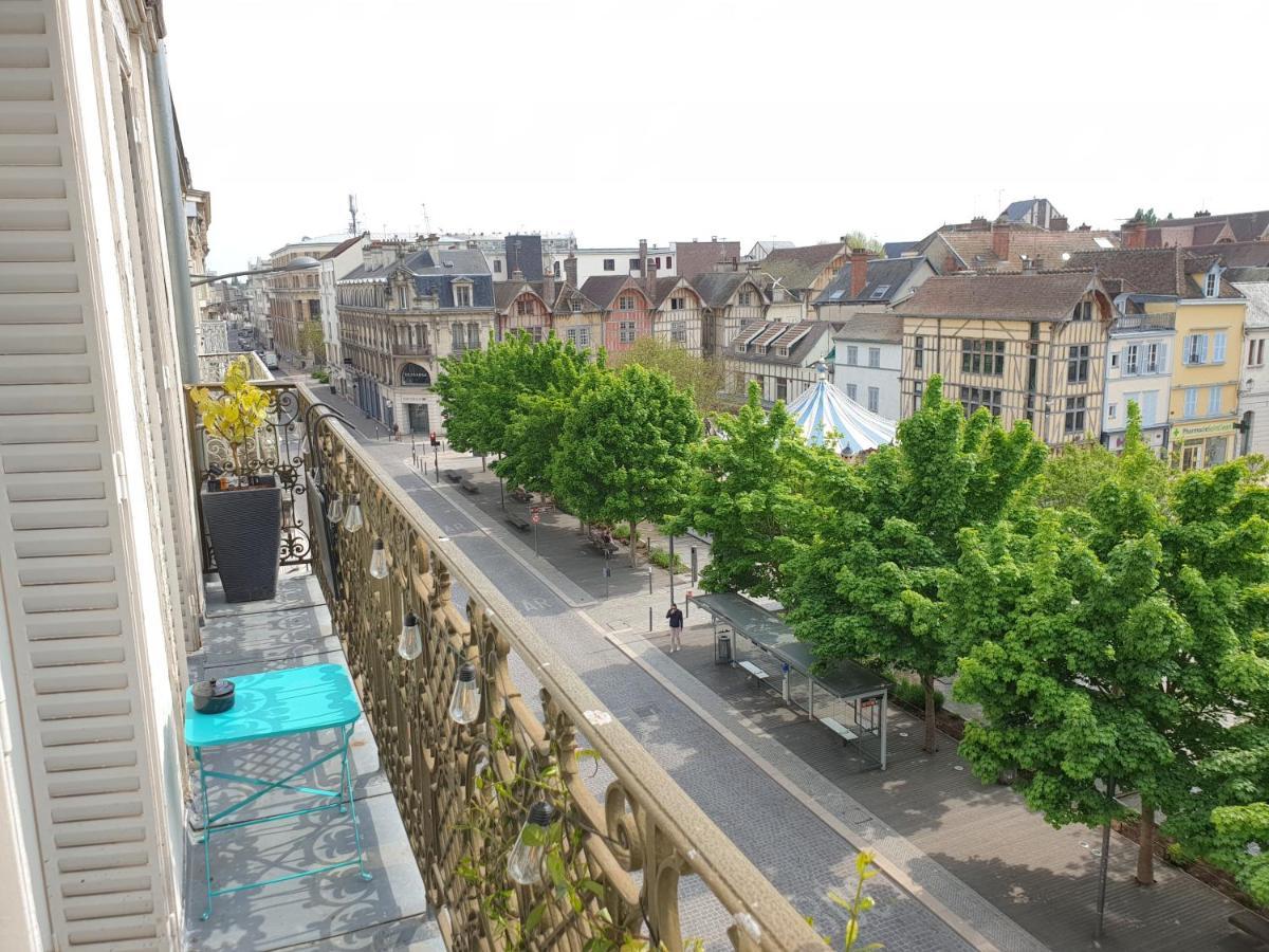 Le Coeur De Troyes - Appartement & Studio ภายนอก รูปภาพ