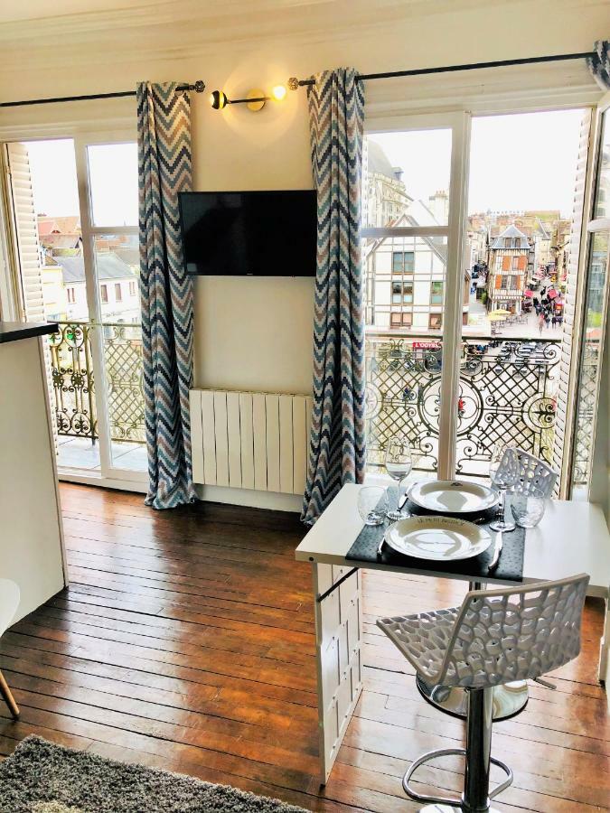 Le Coeur De Troyes - Appartement & Studio ภายนอก รูปภาพ